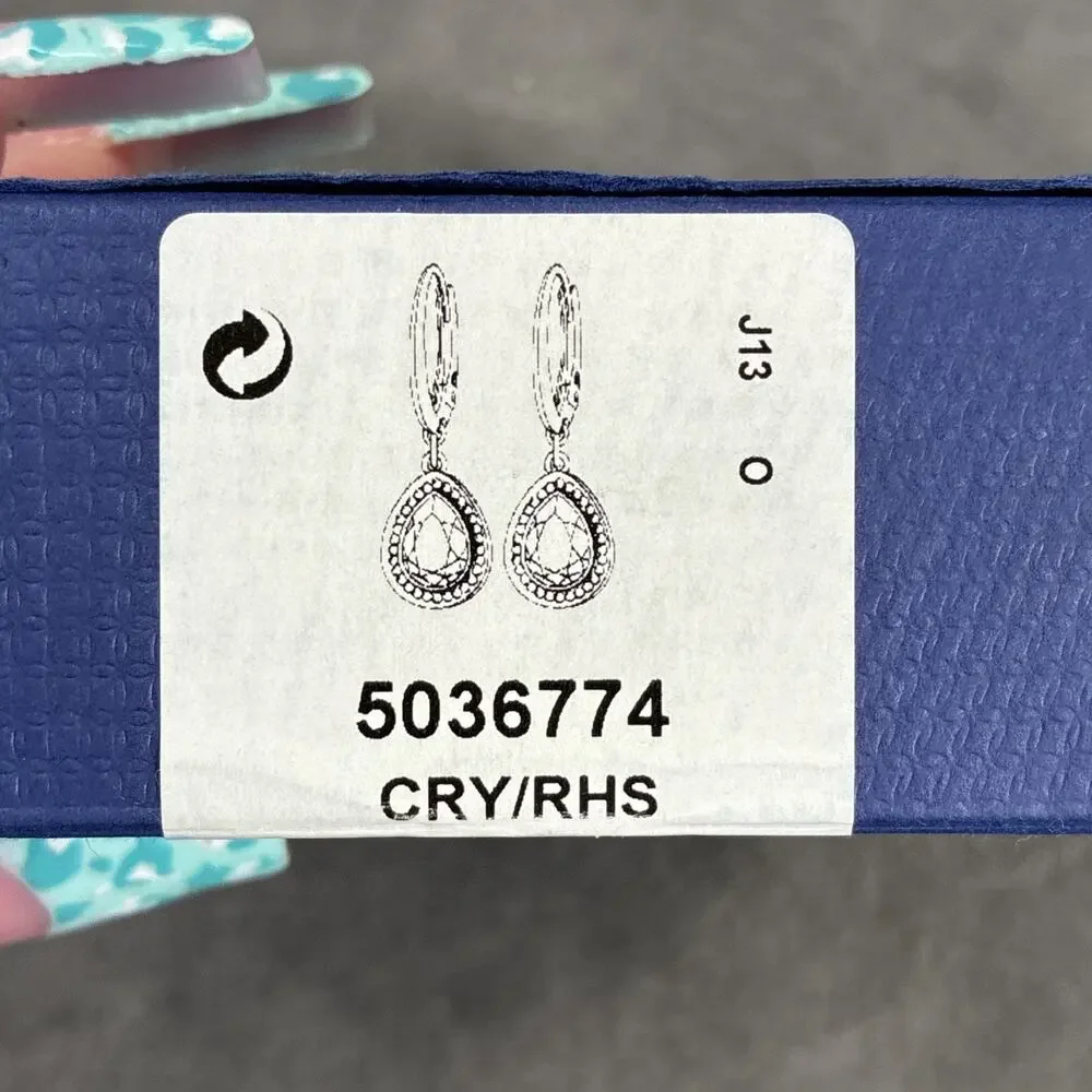 2pr New Swarovski Pierced Earrings Clear Teardrop Crystal 5036776 Aneesa Charity